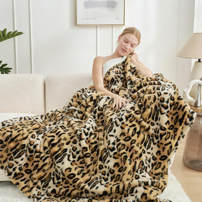 Cozy Bliss Luxury Faux Fur Throw Blanket 400GSM Deer Print, Non Shedding Double Sided Sherpa Blankets Super Soft Fluffy Thick Warm Throws Home Decor for Couch Bed Sofa Women, Plush Warm Microfiber Cheetah Blanket for Couch, Bed,Season Comfort, Sofa